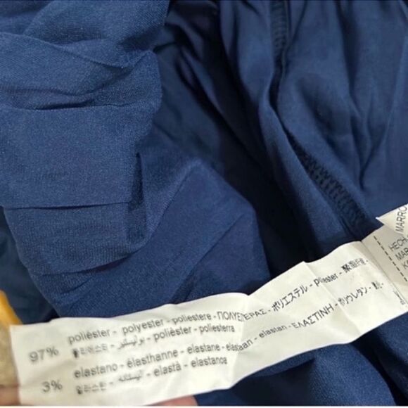 Zara Navy Blue Wrinkled and Satin Effect Midi
Dress(Size Medium) - Picture 7 of 7